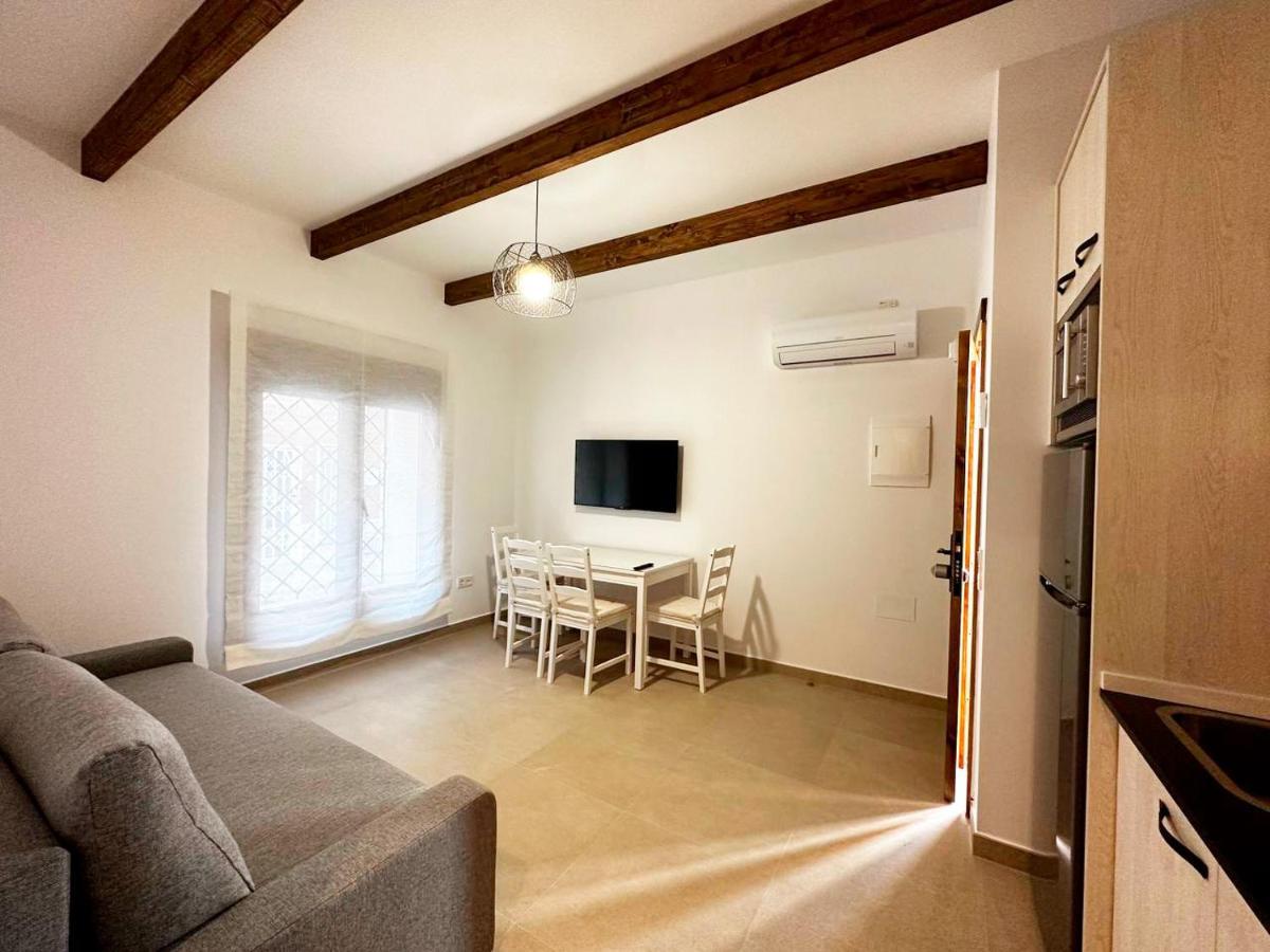 Apartamentos Turisticos Magallanes I サン・ペドロ・デル・ピナタル エクステリア 写真