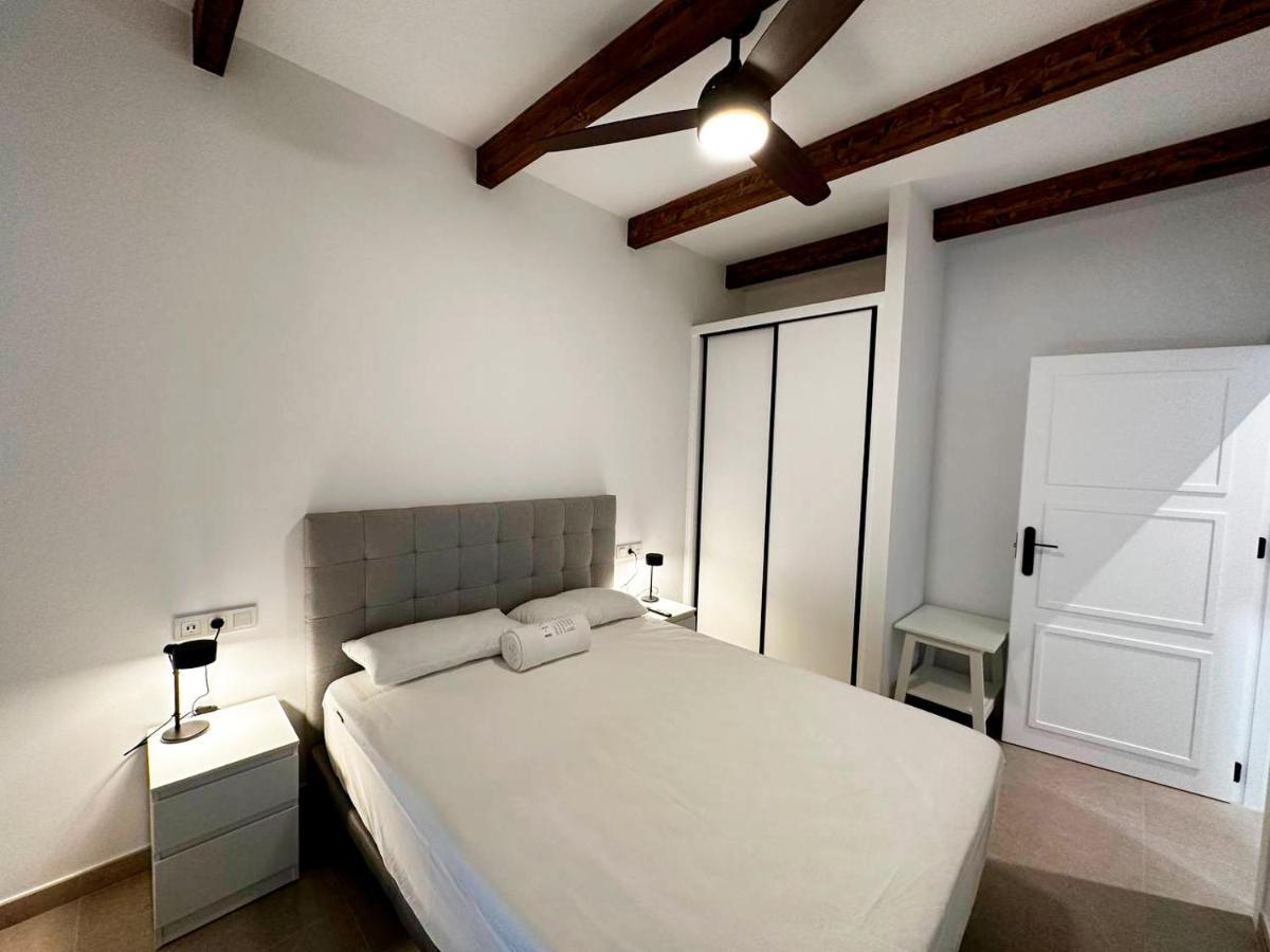 Apartamentos Turisticos Magallanes I サン・ペドロ・デル・ピナタル エクステリア 写真